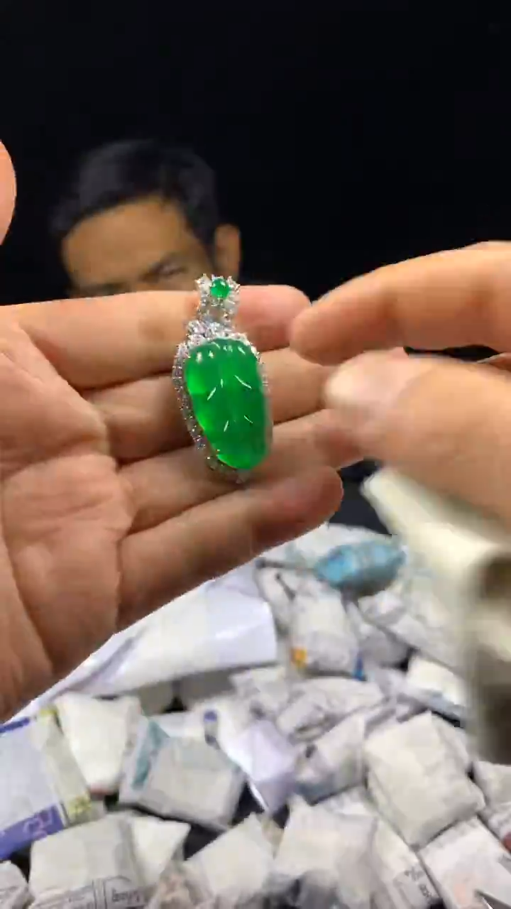 满色吊坠 所见即所得！