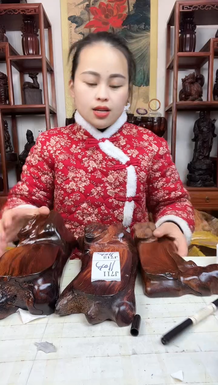 【闪购商品】木臻宝工艺随行底座