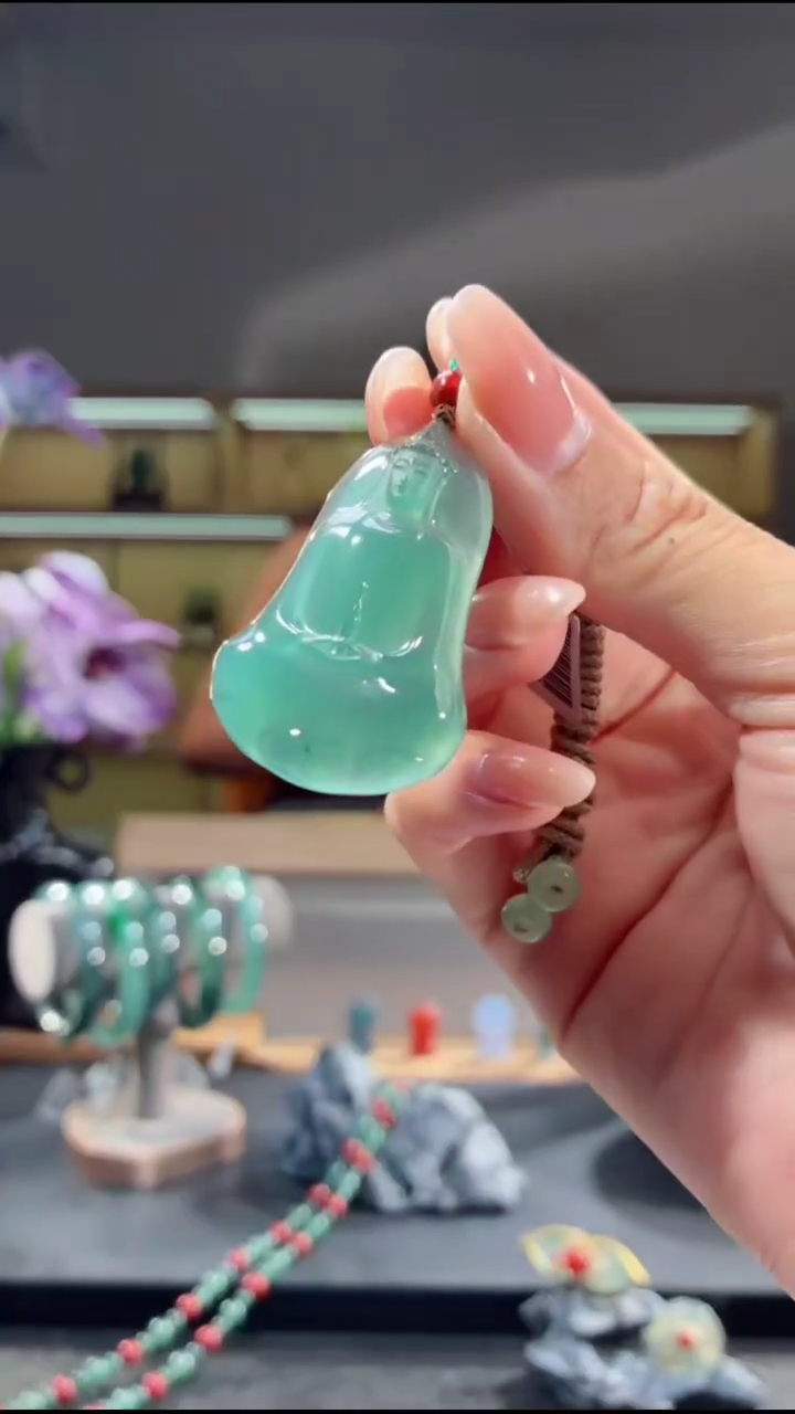 吊坠(不含链)未镶嵌翡翠观音