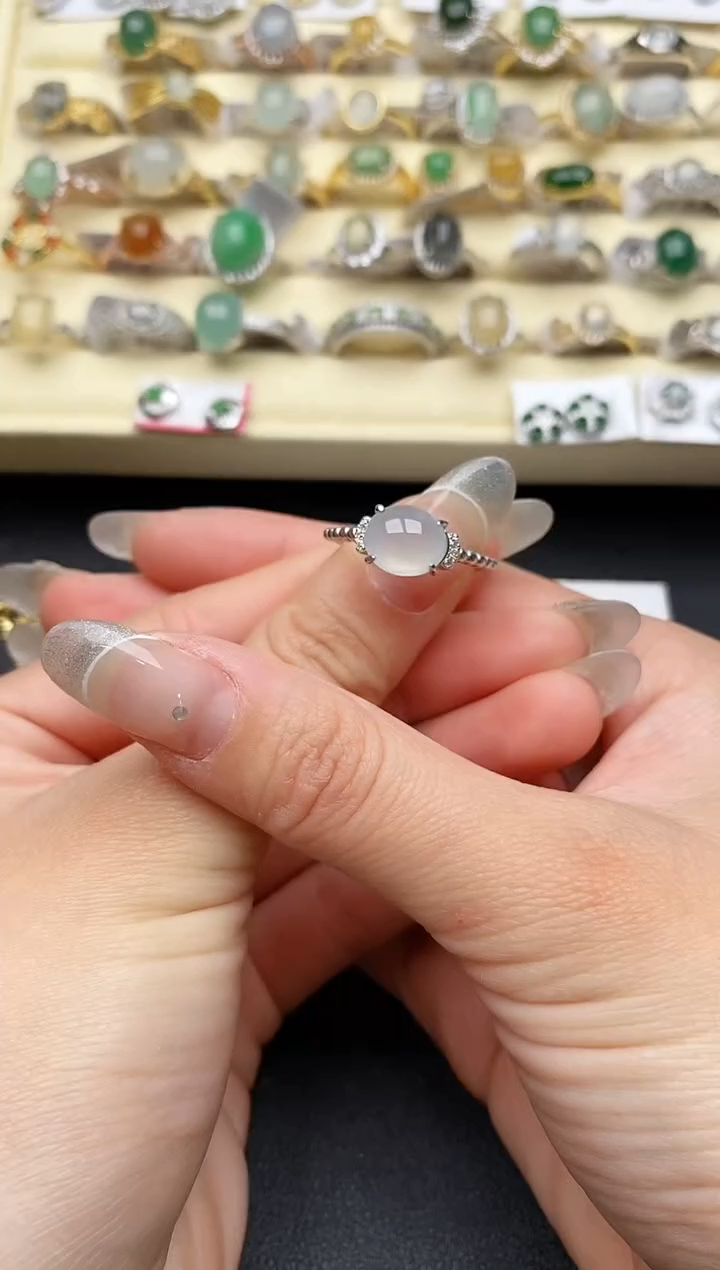 【闪购商品】翡翠戒指银S925镶嵌55555555+5