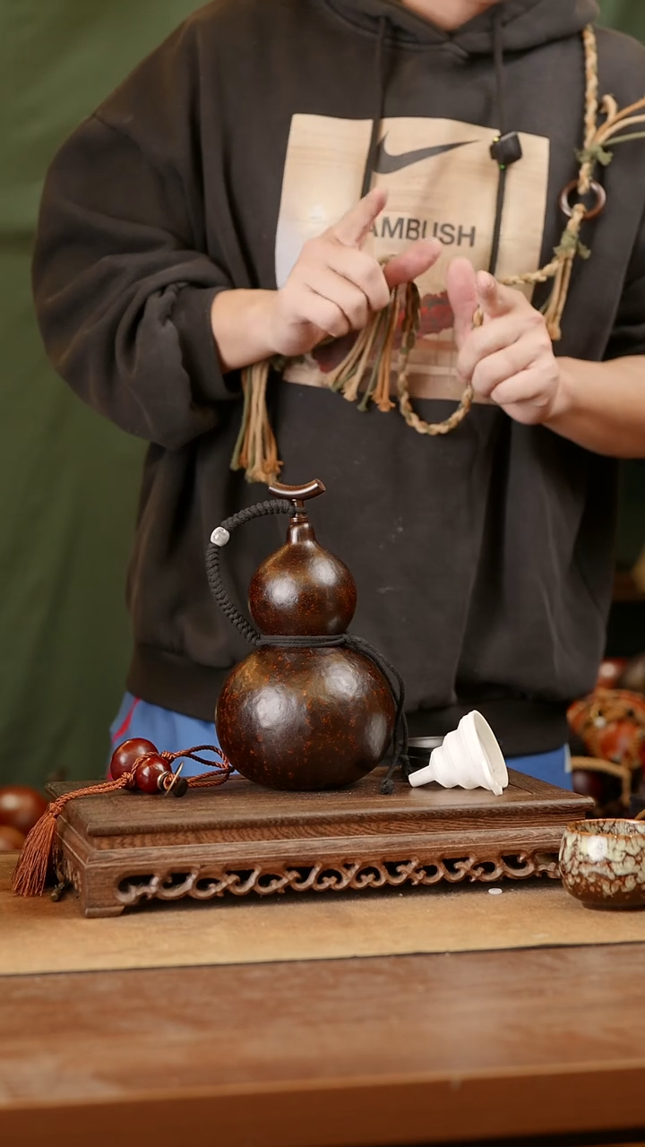 24号精品天然大漆酒葫芦一物一拍~