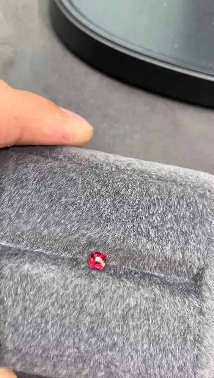 【闪购商品】尖晶石裸石未镶嵌a-188 0.32ct 超绝