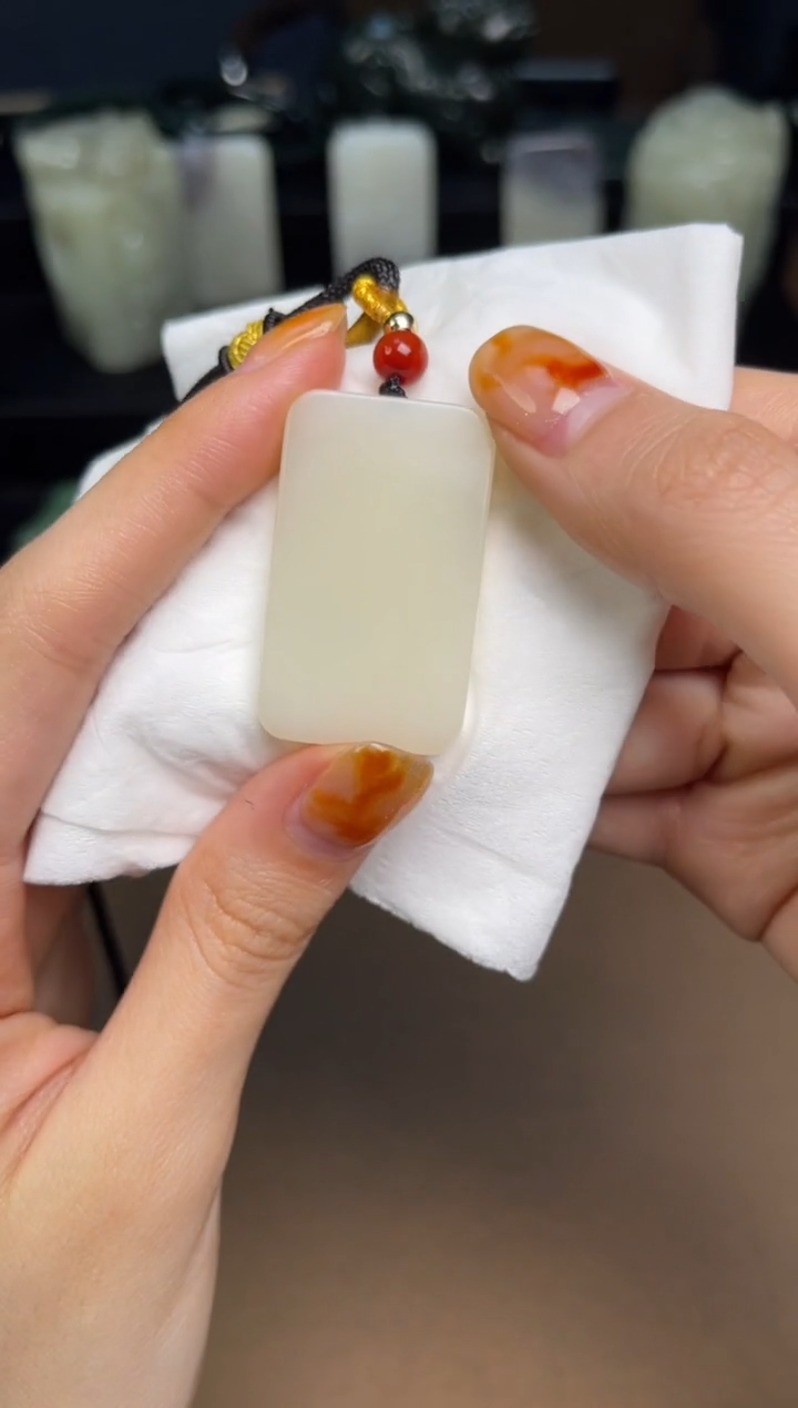 【闪购商品】和田玉颈饰未镶嵌50