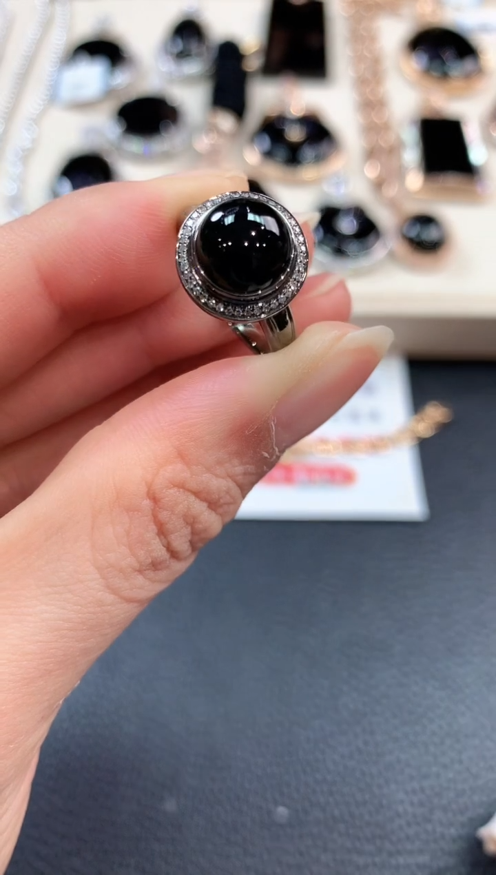 【闪购商品】翡翠戒指18K金镶嵌m24不退换