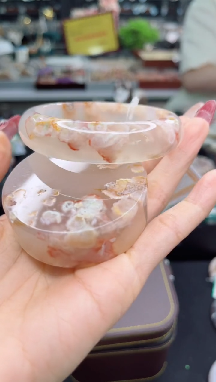 【闪购商品】石英质玉手镯未镶嵌60圈口（赠品镯心）6682299