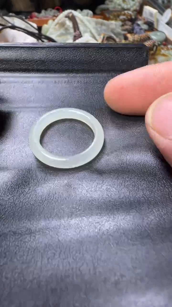 颈饰未镶嵌和田玉a****慧戒指