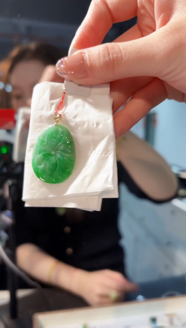 【闪购商品】翡翠颈饰18K金镶嵌缅料A货/多样性发货/一件