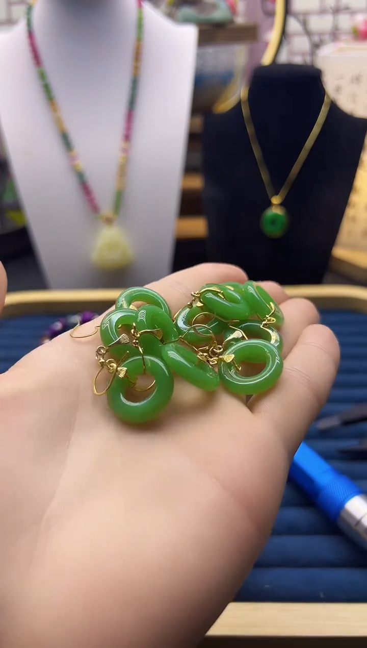 【闪购商品】和田玉耳饰14K金镶嵌E126