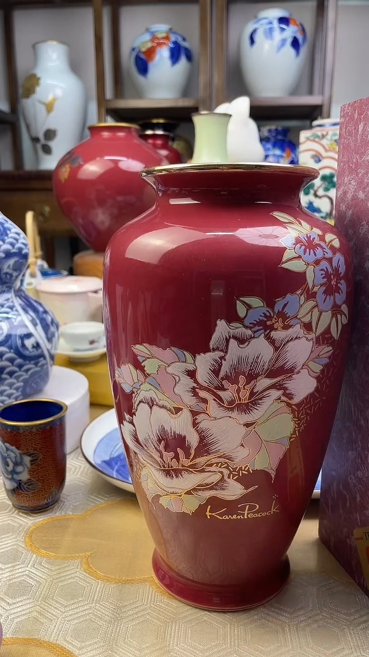 【闪购商品】盘日产九谷手作花瓶瓶