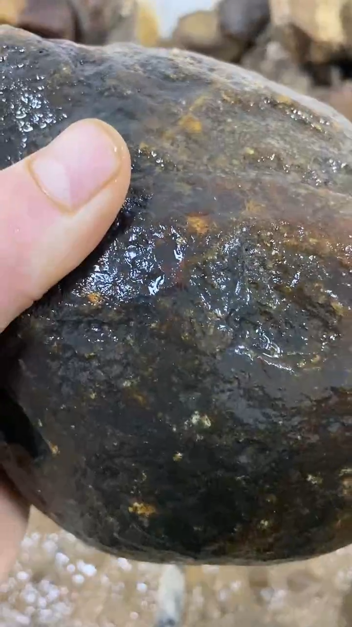 定制玛瑙娇**傲原石1002211