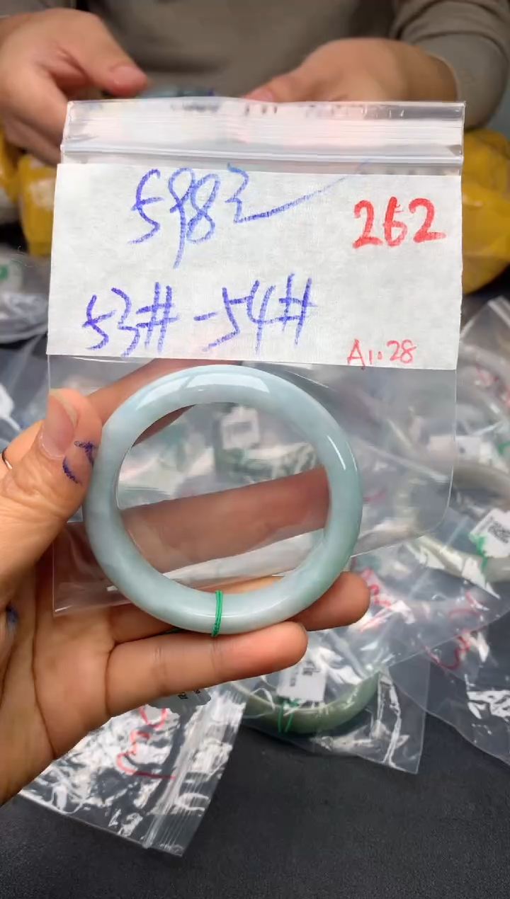 【闪购商品】定制翡翠未镶嵌毛货需精细抛光+多样性发货拍一发一
