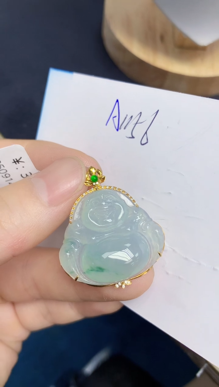 颈饰18K金镶嵌翡翠天然缅甸翡翠A货翡翠百元以上9元证书费自理