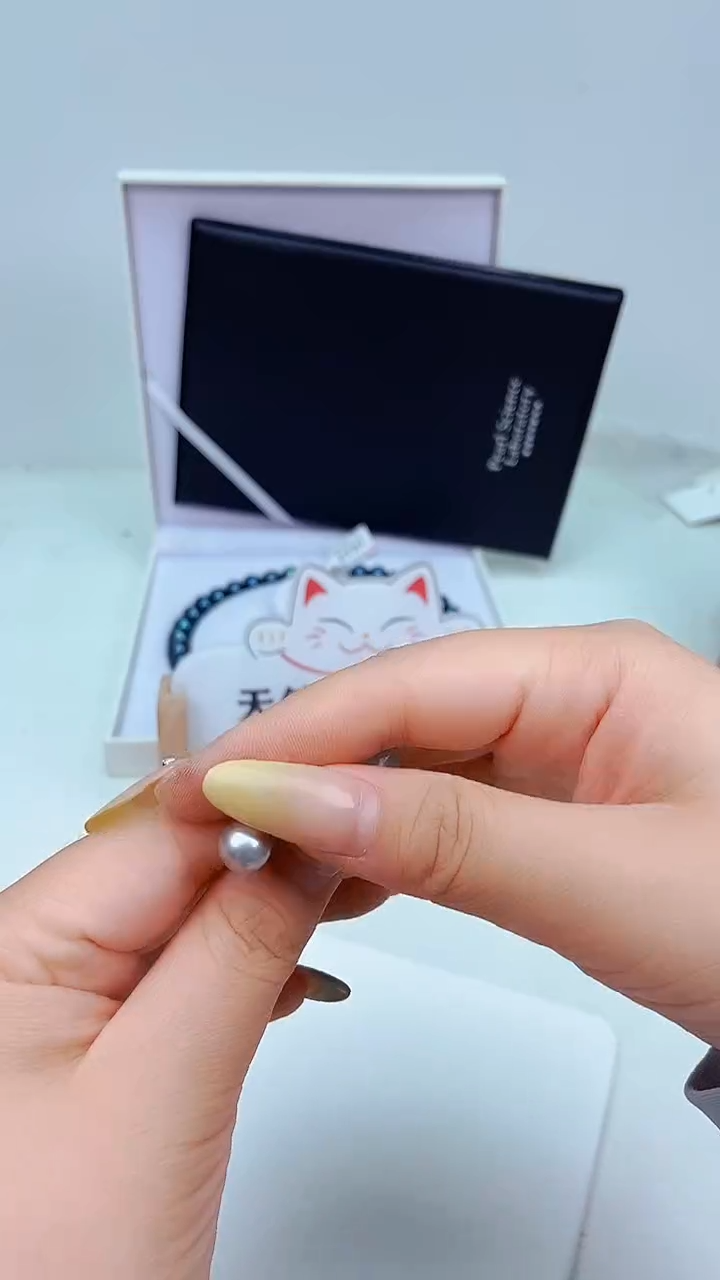 未镶嵌海水珍珠耳饰102/8MM真多麻耳钉