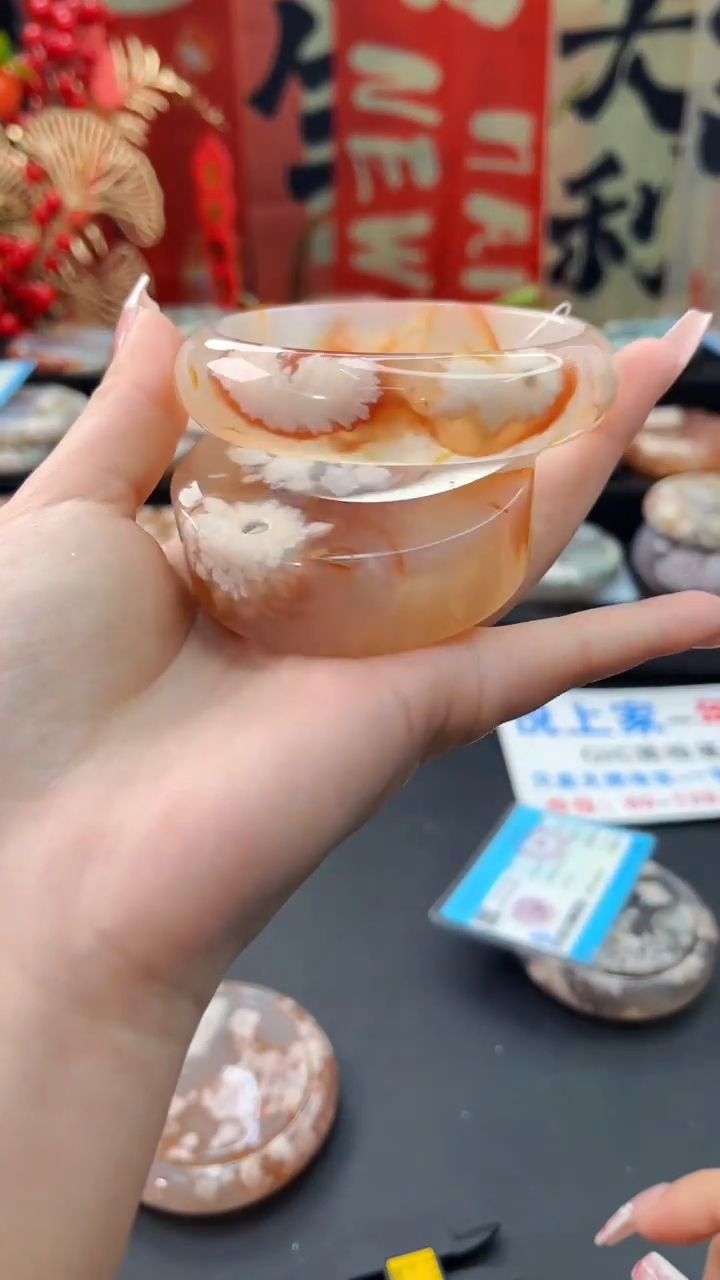 【闪购商品】石英质玉手镯未镶嵌赠送镯心（63圈口）