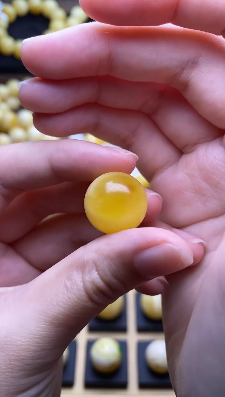 未镶嵌琥珀裸石大小姐珠宝8