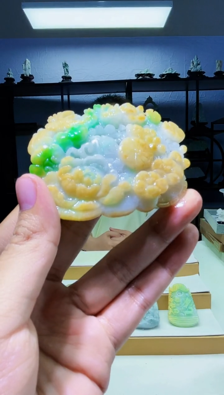 【闪购商品】定制翡翠未镶嵌毛货02260050