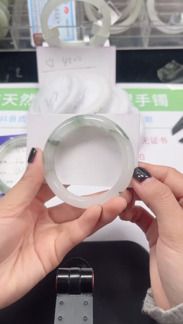 未镶嵌手镯石英质玉46-52/53