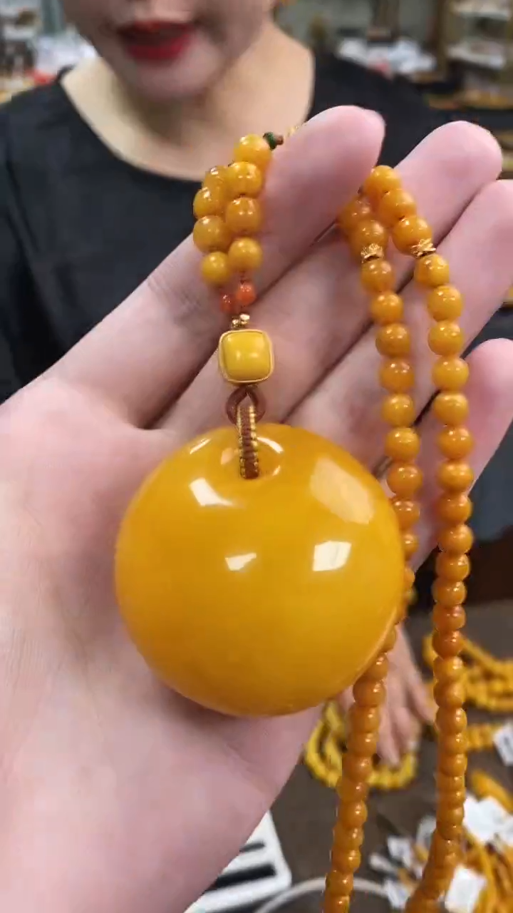 蜜蜡吊坠(赠链)未镶嵌天然琥珀蜜蜡扣子吊坠