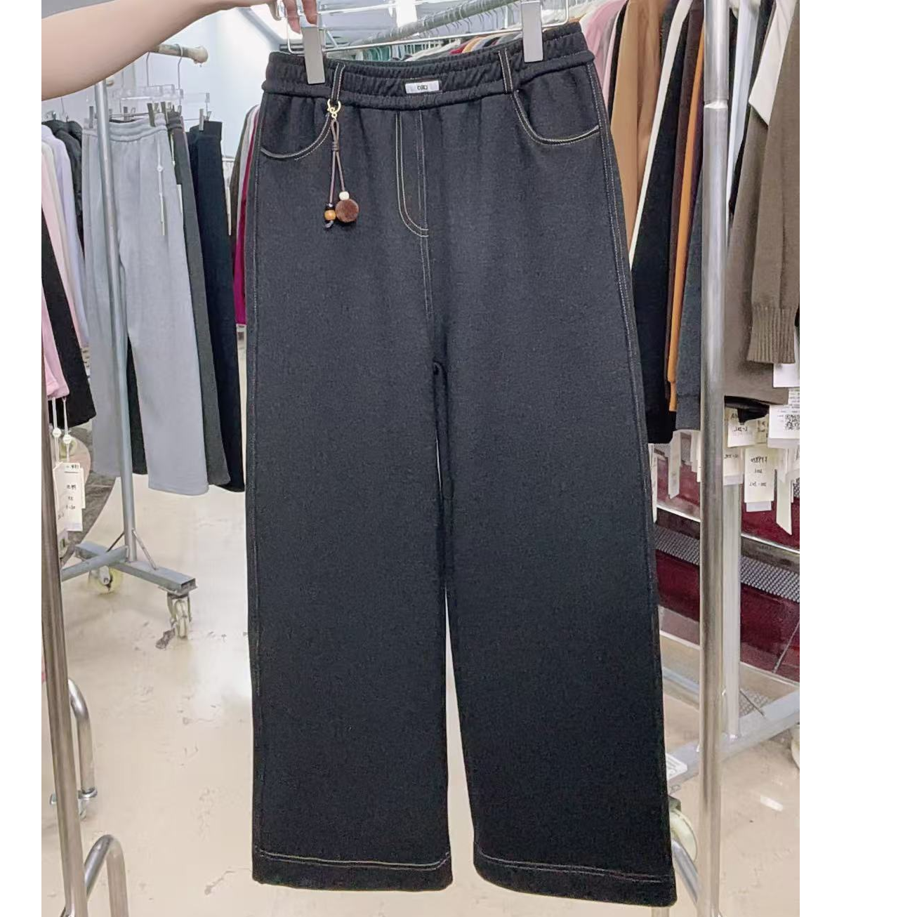 MR755(聚水潭) （超厚）（小个子）休闲简约直筒裤百搭女士针织牛仔裤