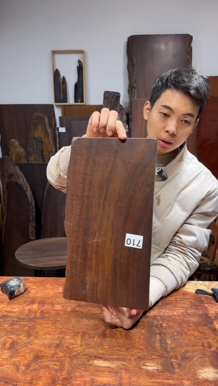 风车木（黑檀木）尺寸40*22*2.3编号710