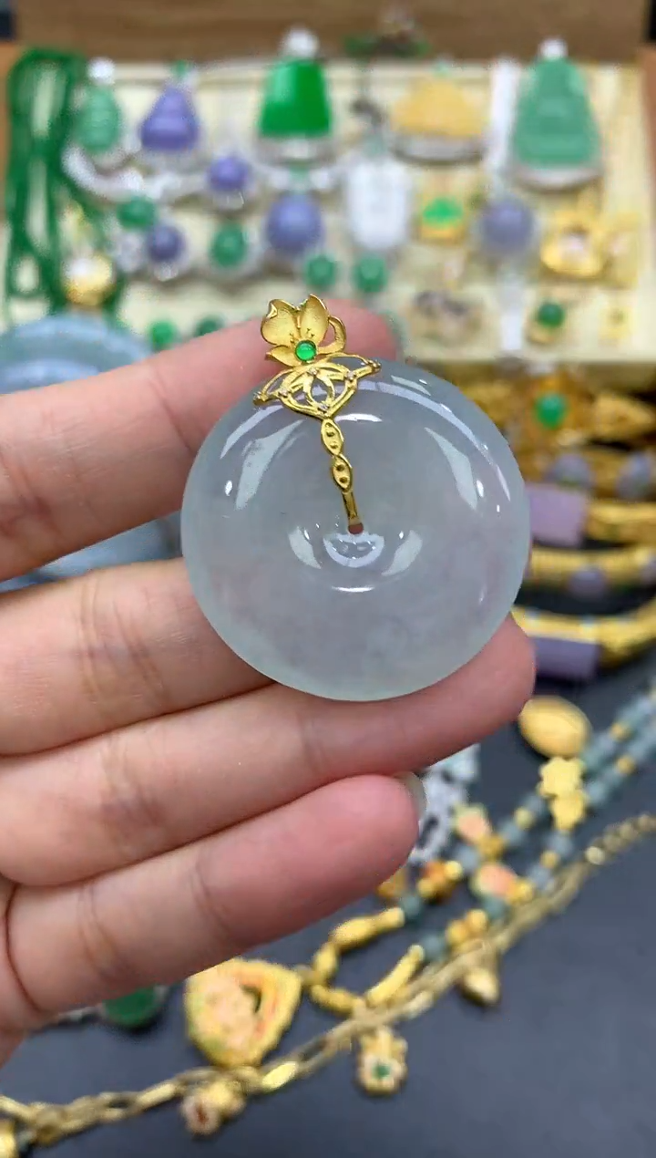 翡翠18K金镶嵌颈饰300-中国好珍宝1