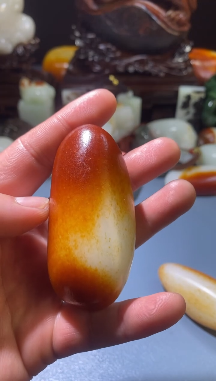 未镶嵌和田玉把件南**-和田玉