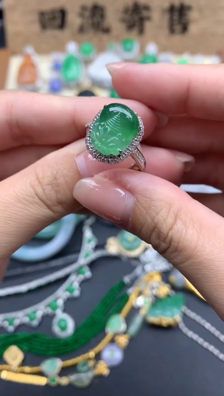 【闪购商品】翡翠戒指18K金镶嵌449-中国好珍宝