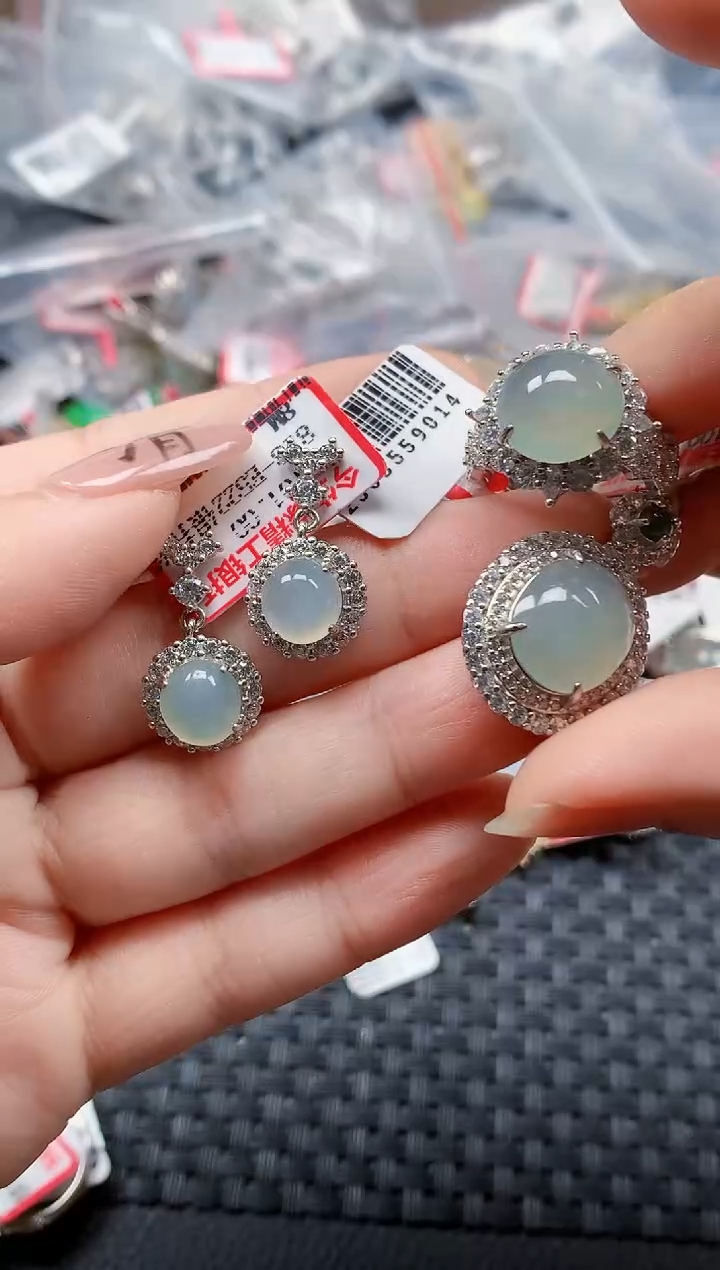 银S925镶嵌戒指翡翠天然A货缅甸翡翠