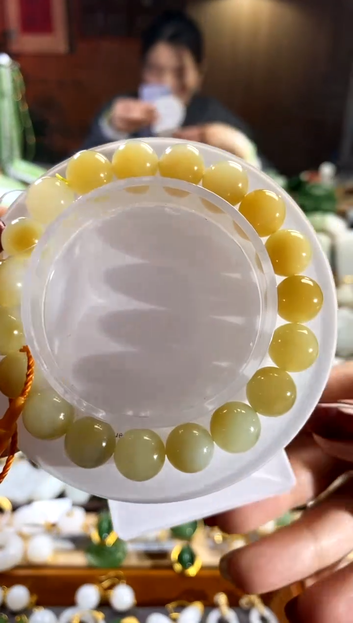 【闪购商品】和田玉手链未镶嵌。