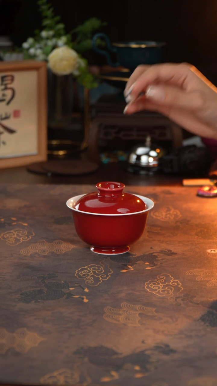 江壶见陶瓷宣德红两才盖碗130ml