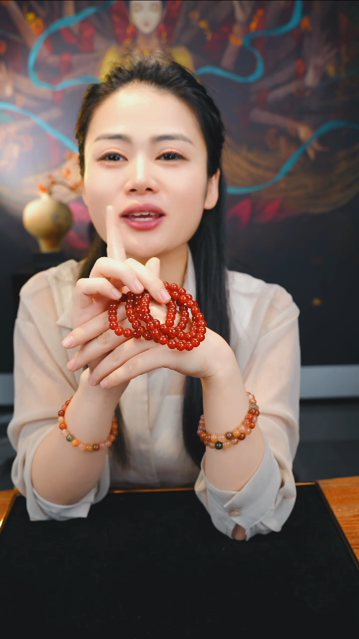 水晶手串未镶嵌玛瑙