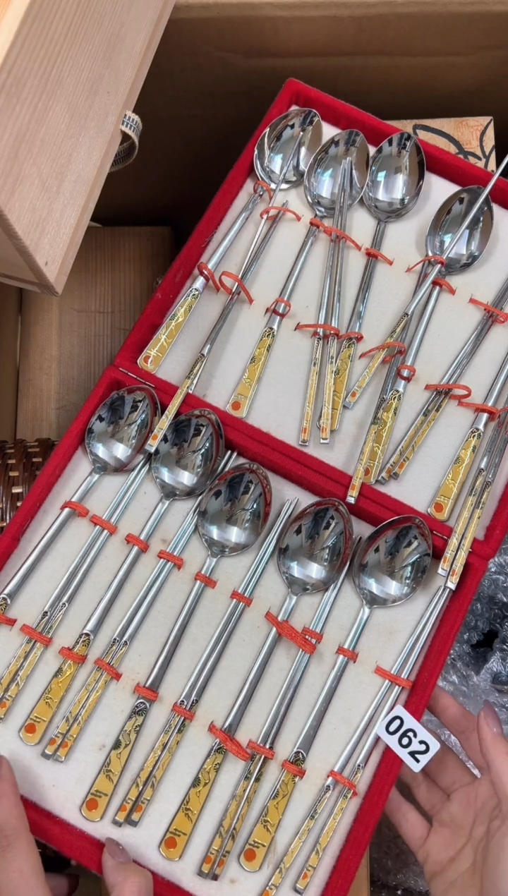 【闪购商品】额062中古商品谨慎参拍