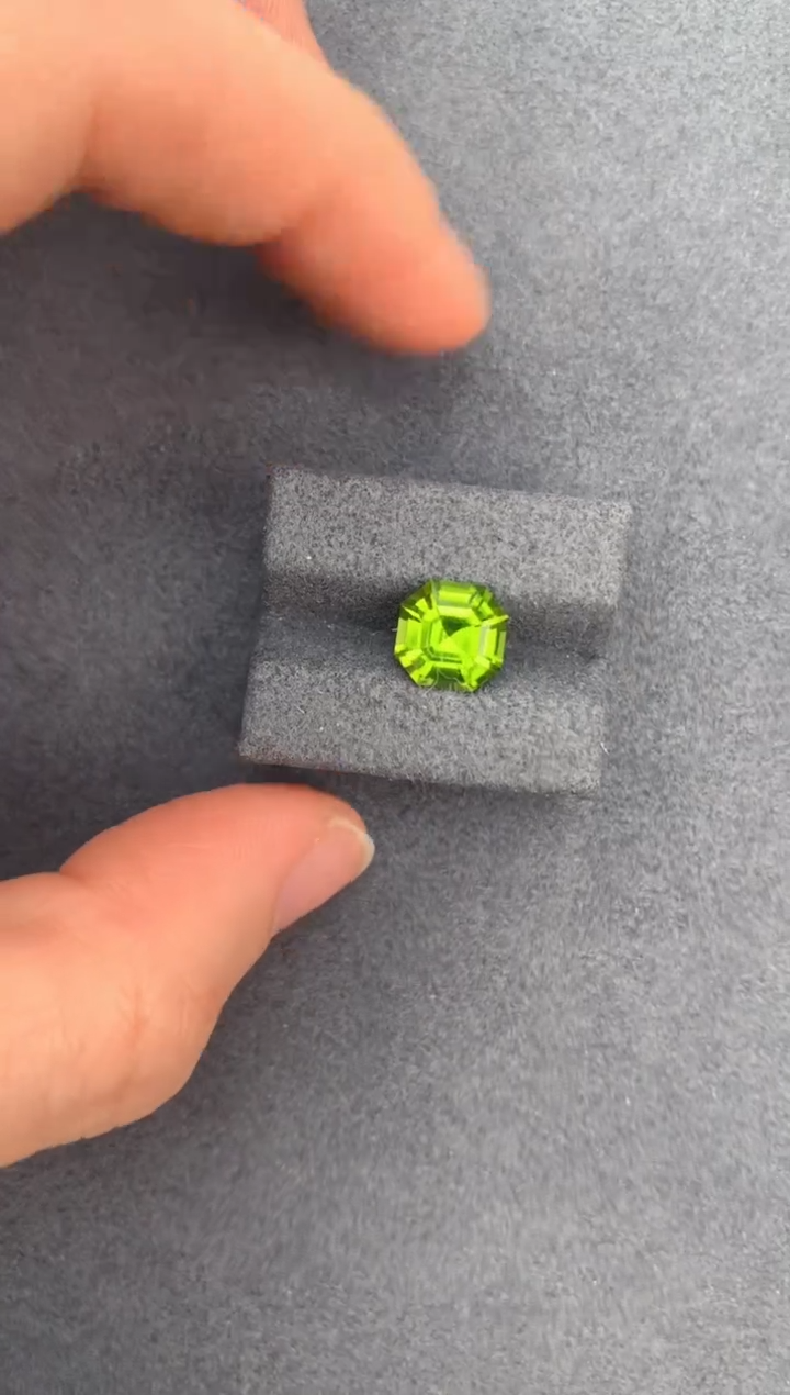 【闪购商品】橄榄石裸石未镶嵌3.1ct橄榄石