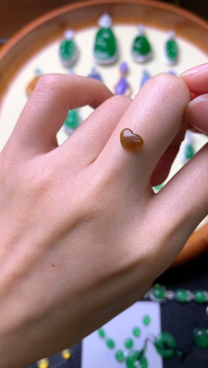 【闪购商品】定制翡翠未镶嵌裸石（镶嵌定制）