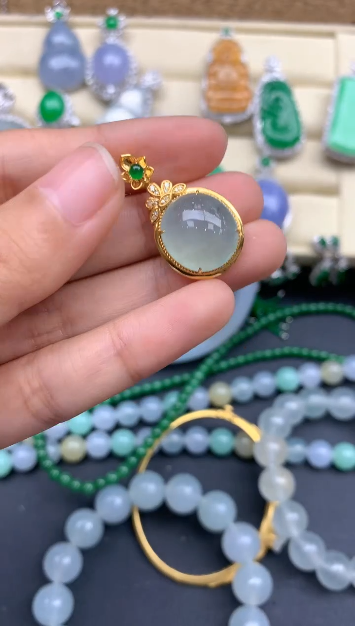 【闪购商品】翡翠颈饰18K金镶嵌200-中国好珍宝