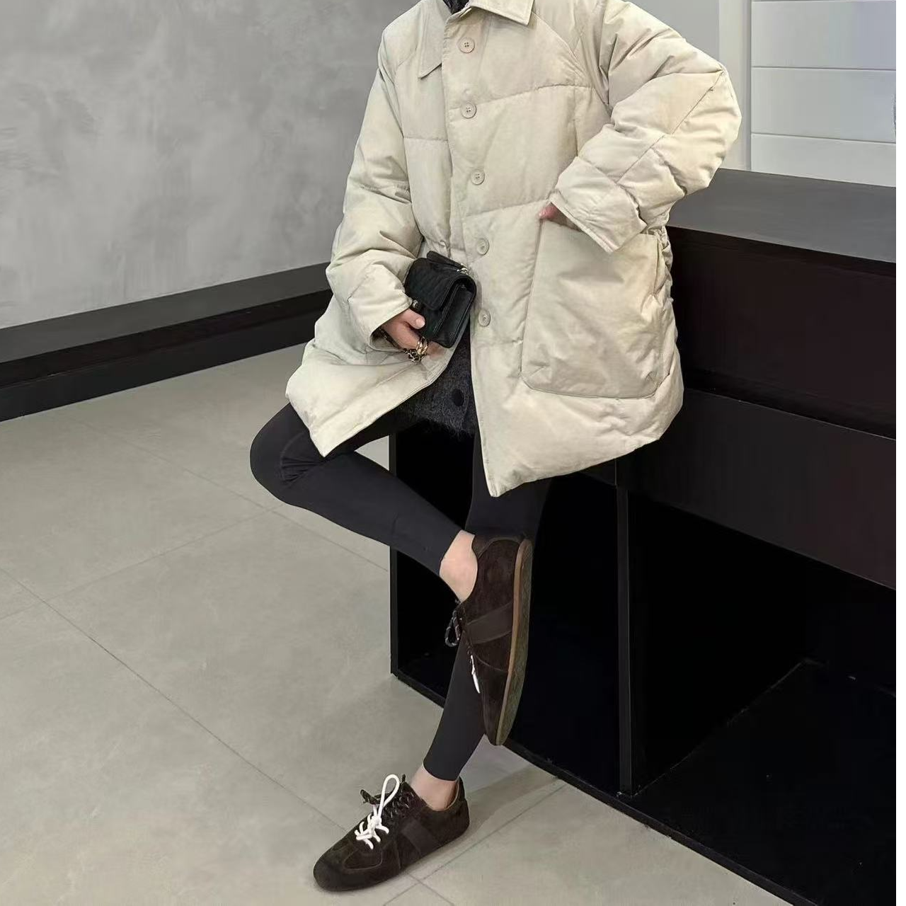 静静推荐你-冬季新款时尚休闲宽松显瘦百搭翻领大口袋羽绒服