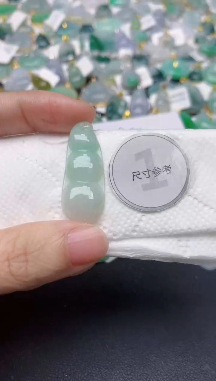 颈饰未镶嵌翡翠天然缅甸A货翡翠