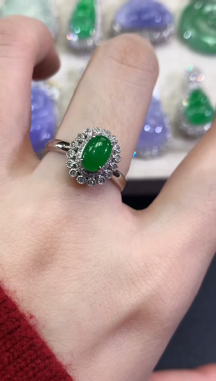 【闪购商品】翡翠戒指18K金镶嵌B29   