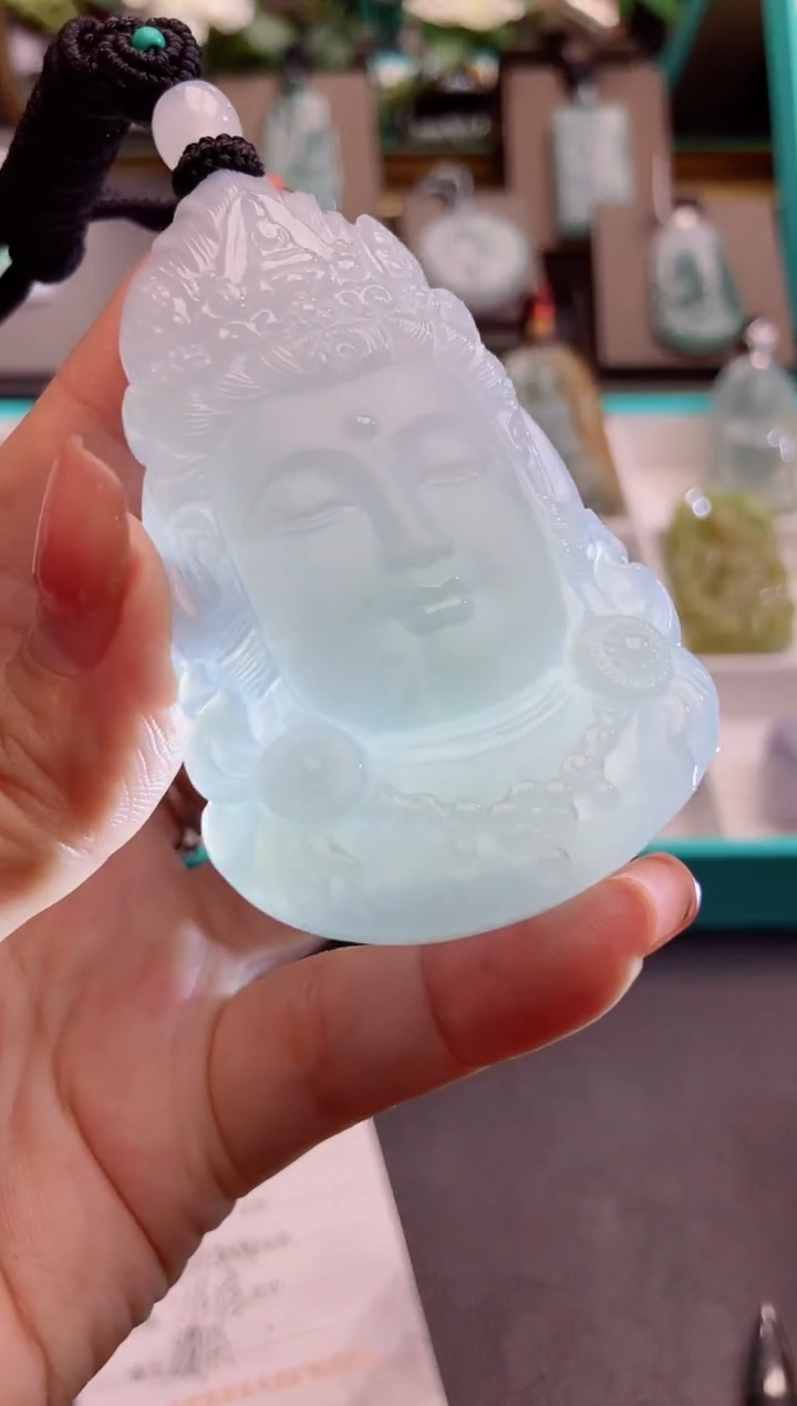 翡翠未镶嵌颈饰缅甸天然翡翠