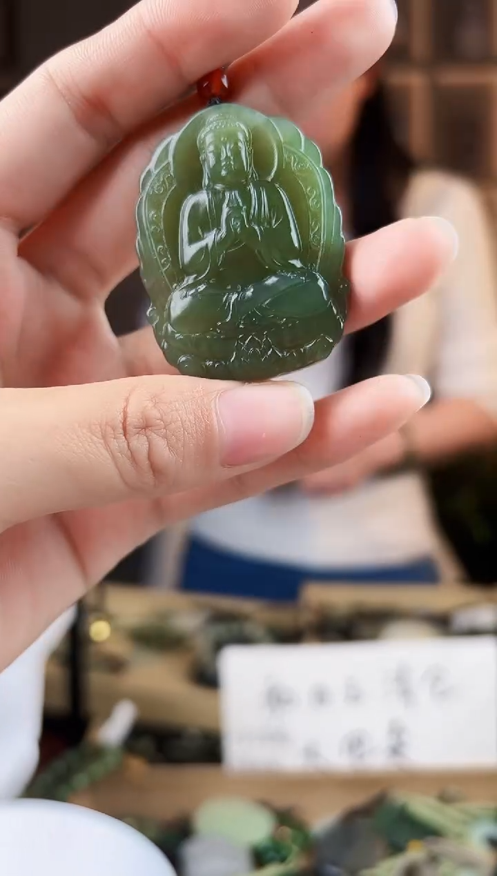 颈饰未镶嵌和田玉拍一发一，多样性发货
