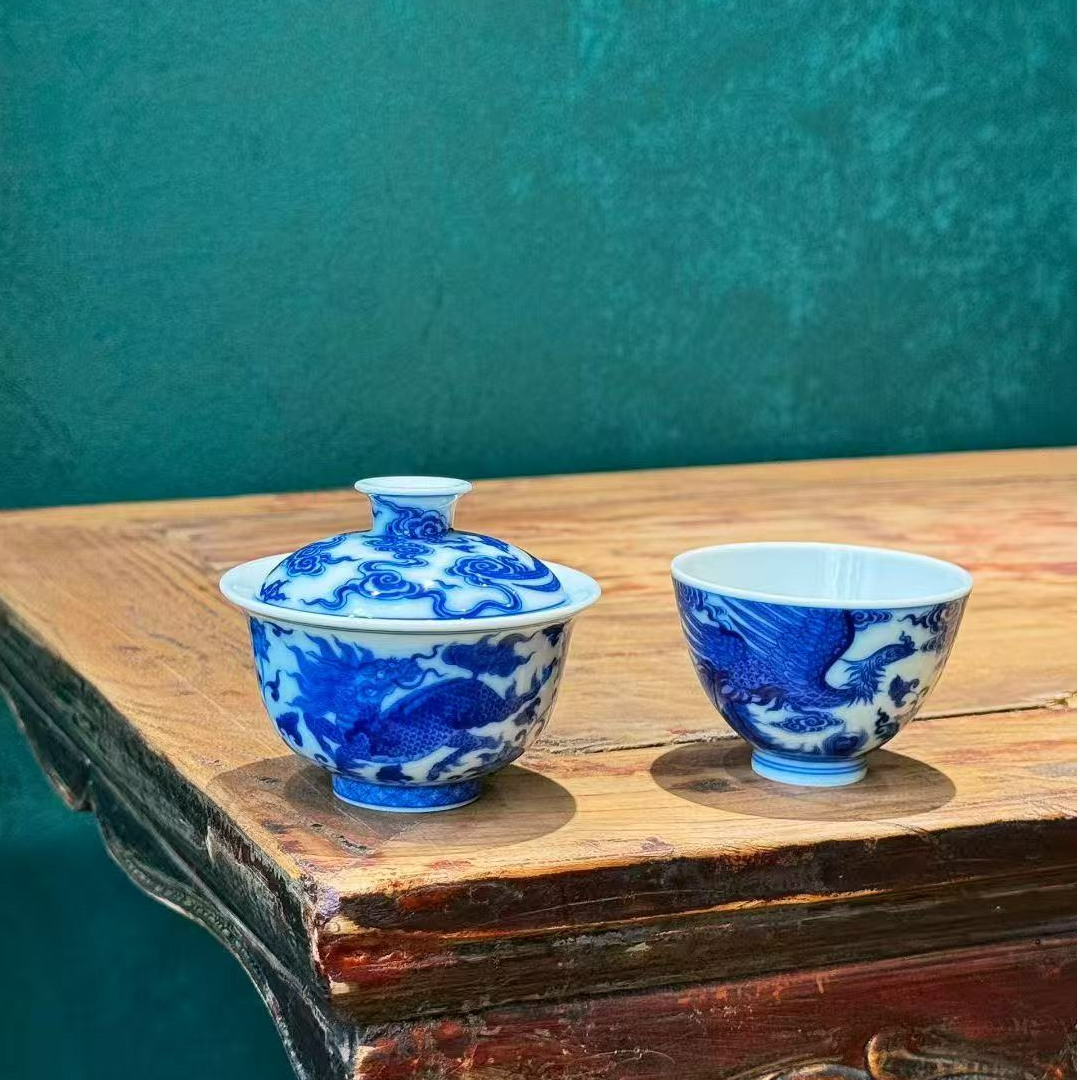 【甘渡店】景德镇青花瓷 妙色柴窑 麒麟追凤盖碗和麒麟追凤鸡心杯