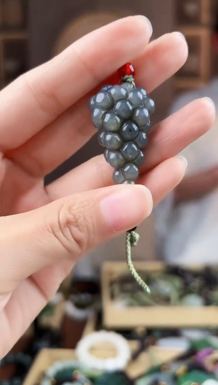 颈饰未镶嵌和田玉拍一发一，多样性发货