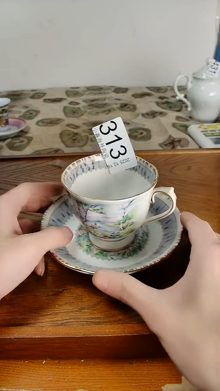 瓷片?****?小淼海外陶瓷工艺品