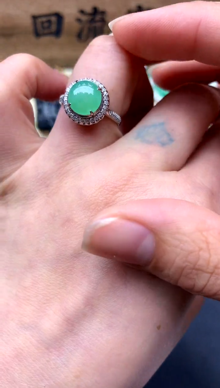 【闪购商品】翡翠戒指18K金镶嵌347-中国好珍宝