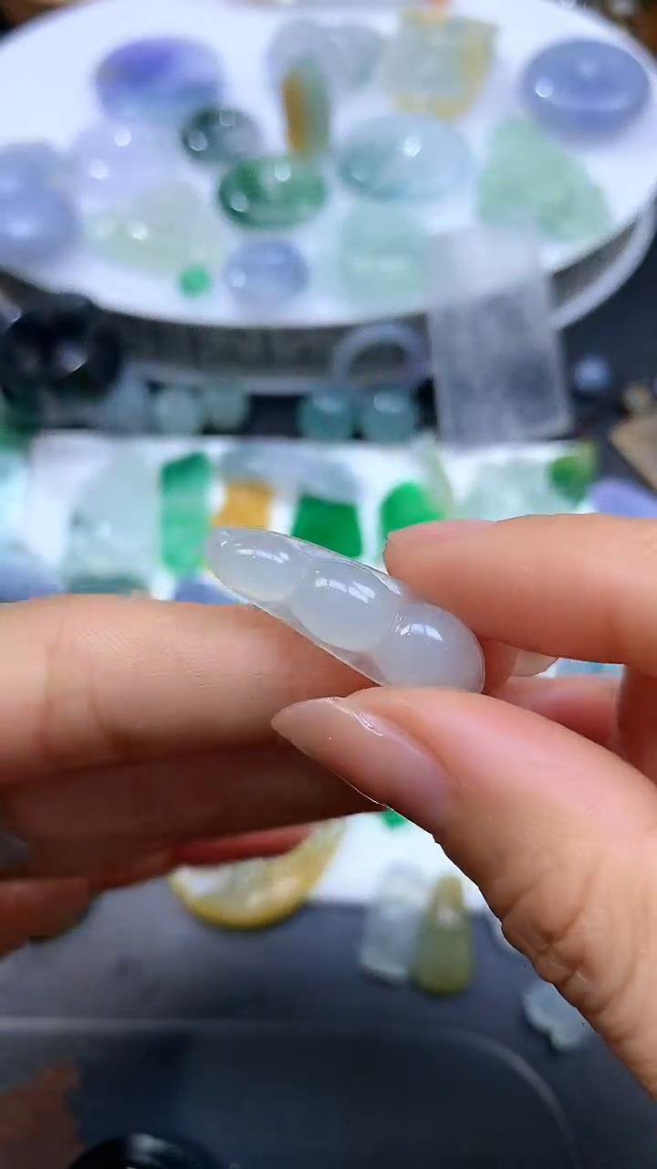 【闪购商品】定制翡翠未镶嵌翡翠