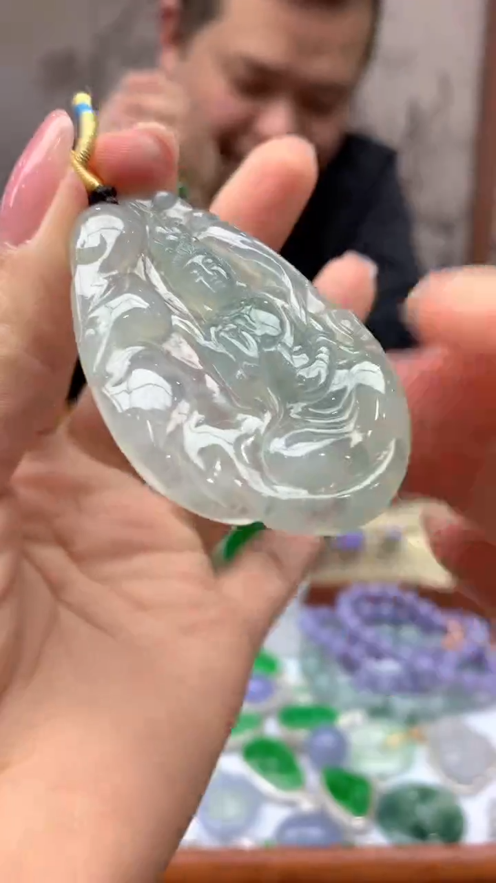 【闪购商品】翡翠颈饰未镶嵌100-天然翡翠