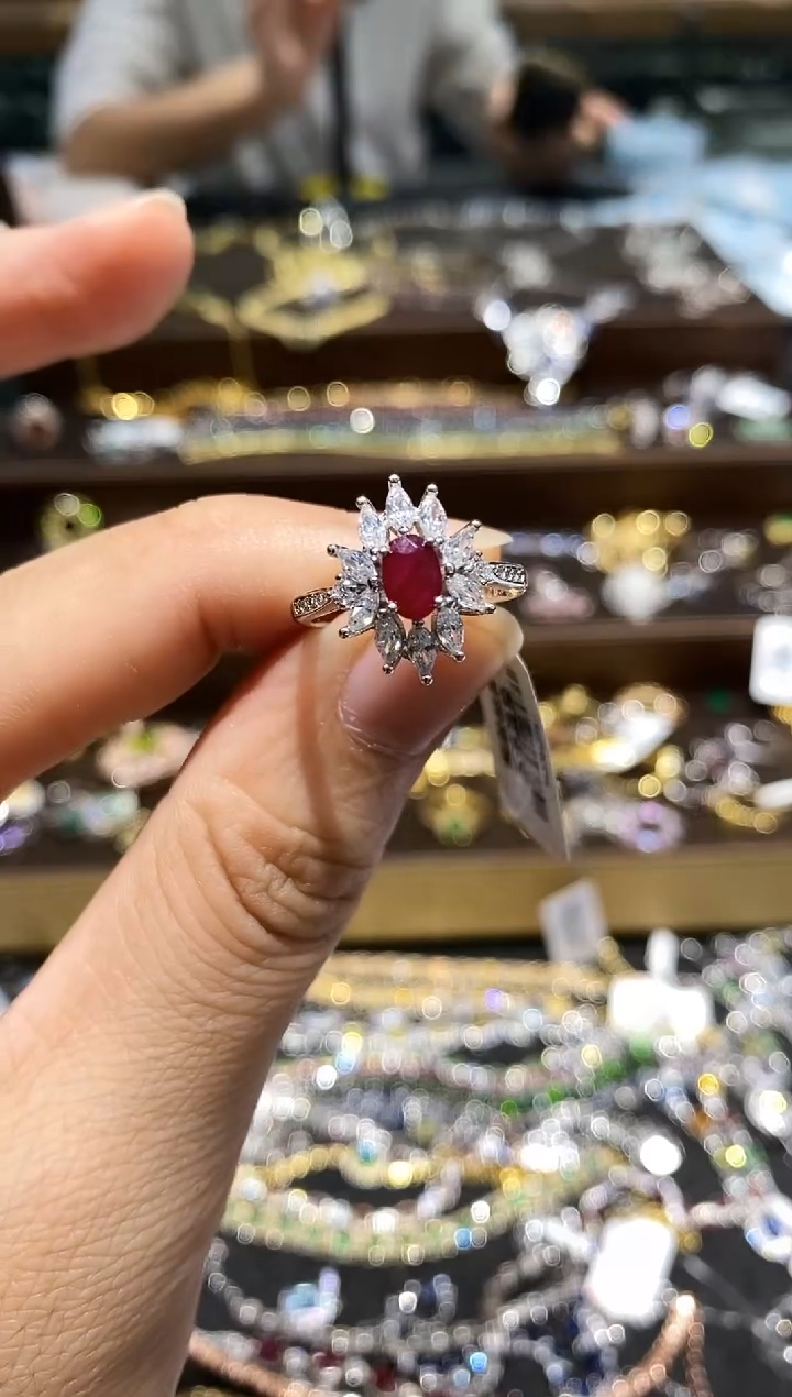 【闪购商品】红宝石戒指银S925镶嵌戒指