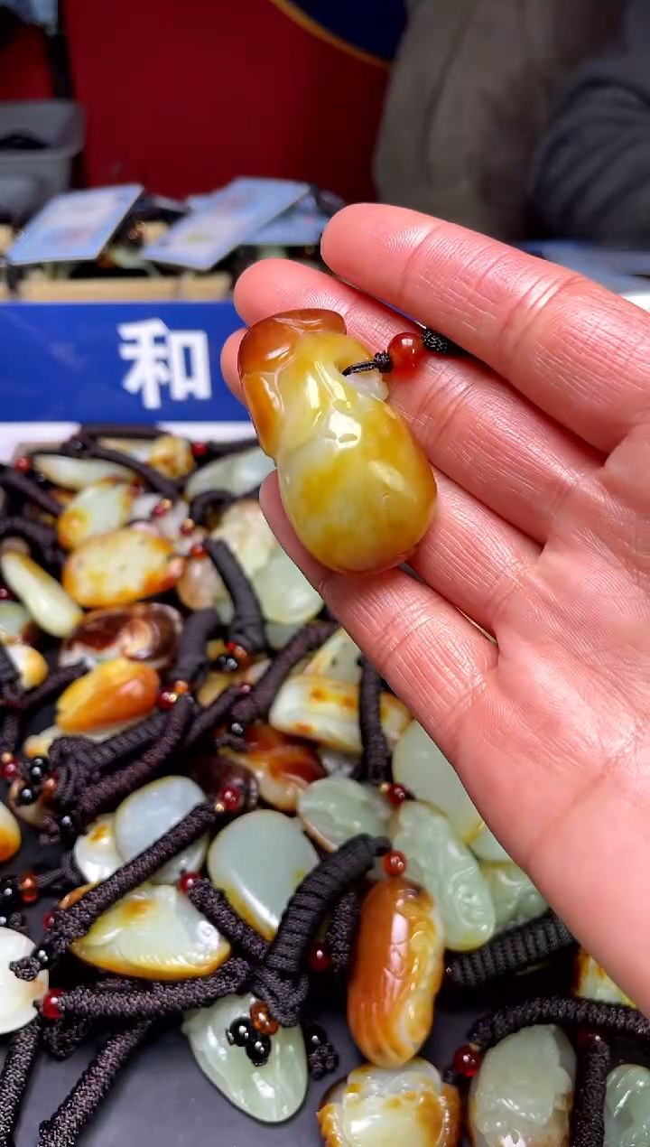 【闪购商品】和田玉颈饰未镶嵌1321