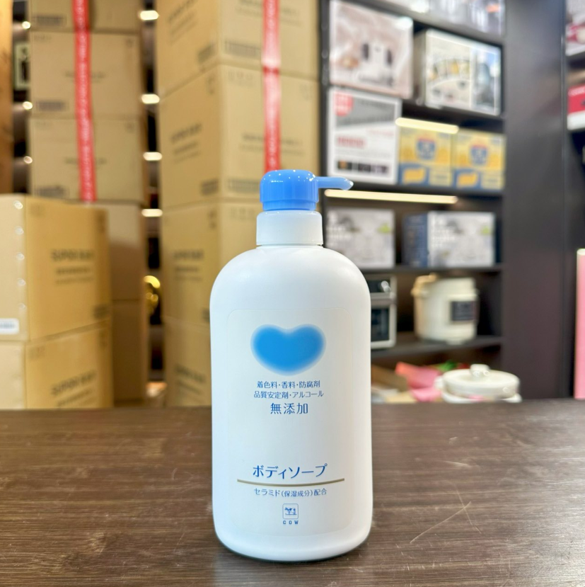 cow日本牛乳石硷无香型沐浴乳润肤清爽温和净润沐浴液舒缓美肌