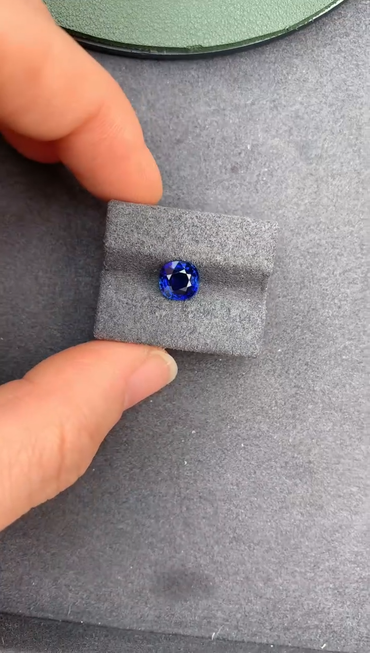【闪购商品】蓝宝石裸石未镶嵌2ct皇家蓝